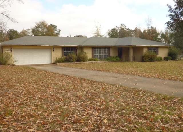 Property at 2022 Mudline Rd, Magnolia, MS 39652, 3 beds, 2.5 baths