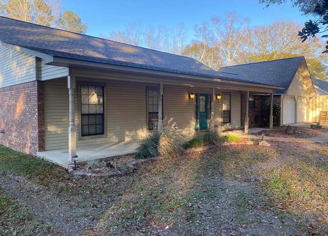 Property at 624 Mockingbird Dr, Brookhaven, MS 39601, 3 beds, 2 baths