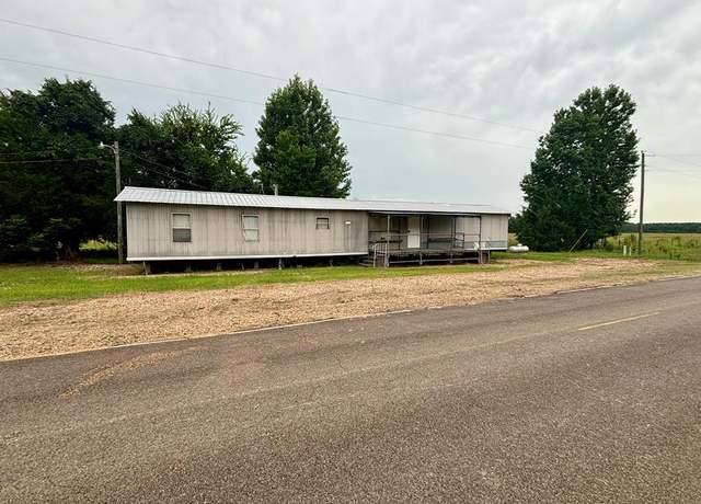 Property at 18833 Pickneyville Rd, Woodville, MS 39669, 3 beds, 2 baths