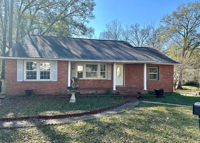 Property at 1115 Wheelock St, Mccomb, MS 39648, 4 beds, 3 baths