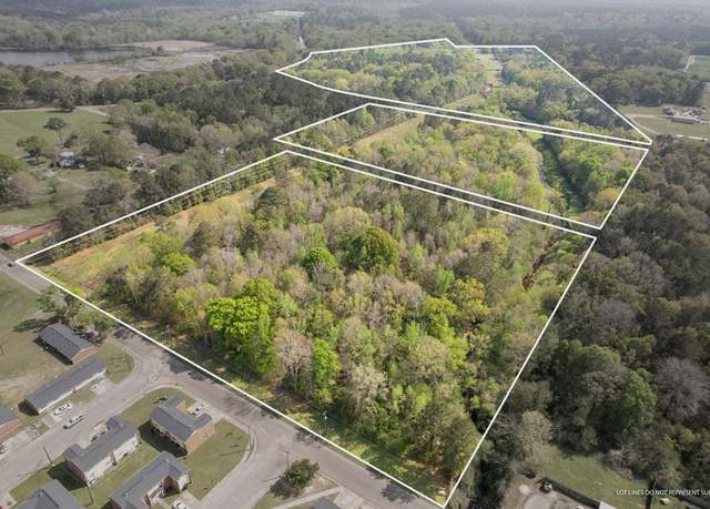 Property at 144 Don Curt Blvd, Laurel, MS 39437