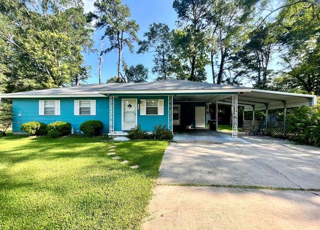 Property at 713 Ann St, Brookhaven, MS 39601, 3 beds, 1.5 baths