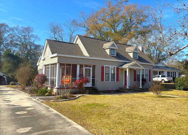 Property at 412 Tyler Ave, Tylertown, MS 39667, 3 beds, 2 baths