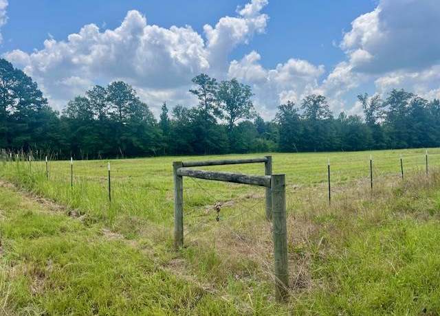 Property at Lot 4 Hilton Ln, Smithdale, MS 39664