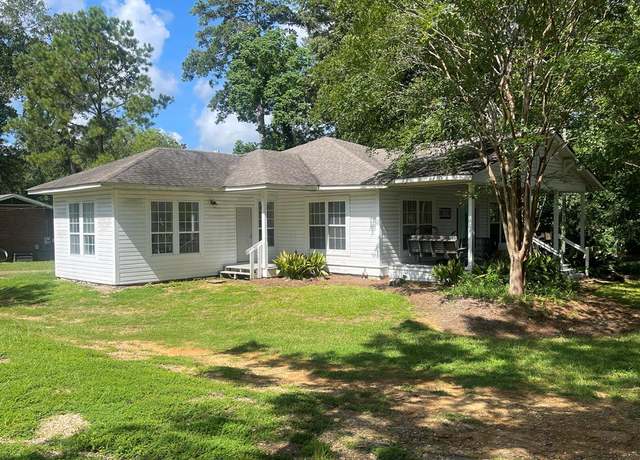 Property at 423 Natchez Ave, Brookhaven, MS 39601, 2 beds, 2 baths