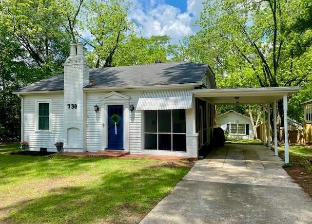 Property at 730 W Chippewa St, Brookhaven, MS 39601, 3 beds, 2 baths