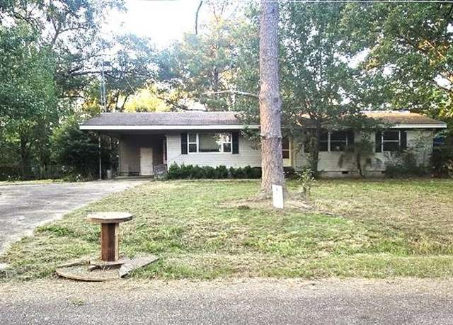 Property at 149 Ratcliff, Gloster, MS 39638, 3 beds, 2 baths
