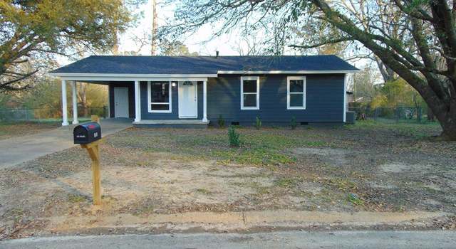Photo of 319 Beverly Cir, Crystal Springs, MS 39059