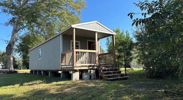 Photo of 166 Main St, Silver Creek, MS 39663