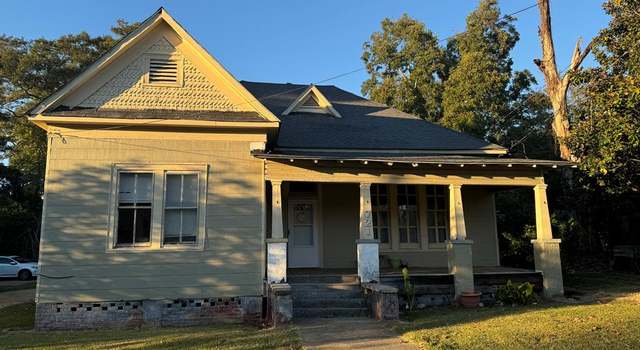 Photo of 721 Pearl River Ave, Mccomb, MS 39648