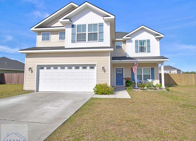 Property at 369 Rutledge Dr, Hinesville, GA 31313, 4 beds, 2.5 baths