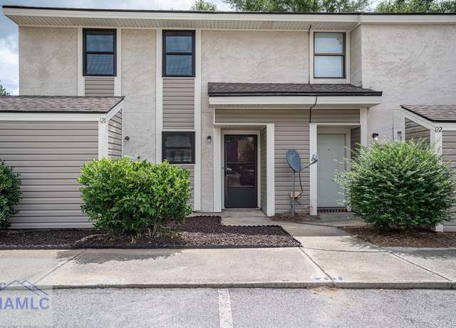 Property at 727 S Main St #121, Hinesville, GA 31313, 3 beds, 1.5 baths