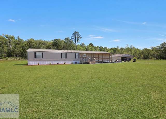 Property at 300 Alberta Rd, Screven, GA 31560, 3 beds, 2 baths