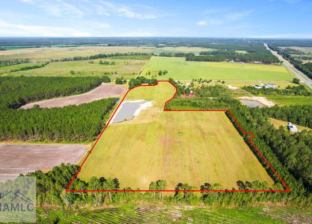 Property at 299 Collins Loop, Odum, GA 31555