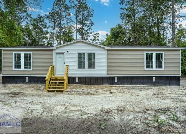 Property at 235 Gibson Cir, Hortense, GA 31543, 3 beds, 2 baths