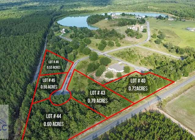 Property at 11 Boardwalk Ave, Jesup, GA 31545