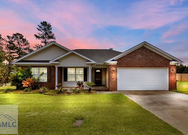Property at 165 Jackson Ave NE, Ludowici, GA 31316, 3 beds, 2 baths