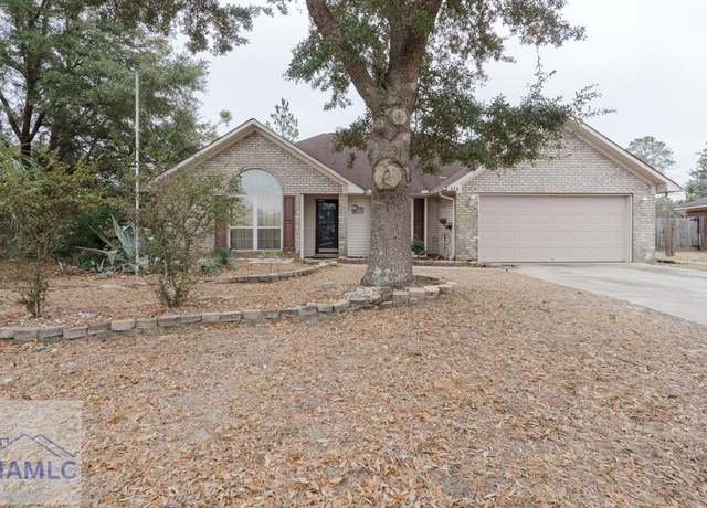 Property at 339 Clairemore Cir, Hinesville, GA 31313, 3 beds, 2 baths