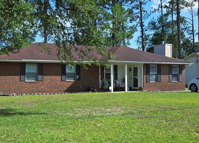 Property at 627 Windhaven Dr, Hinesville, GA 31313, 4 beds, 2 baths