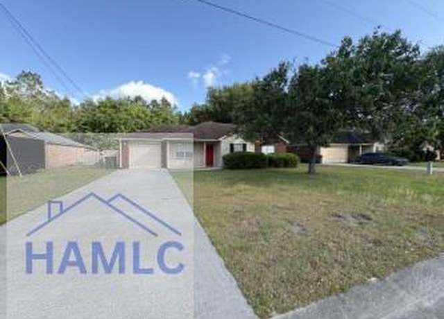 Property at 2555 Parkland Blvd, Hinesville, GA 31313, 3 beds, 2 baths