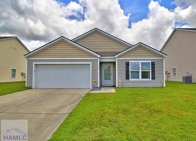 Property at 137 Davila St, Hinesville, GA 31313, 4 beds, 2 baths