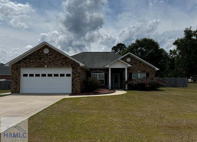 Property at 33 Bryan Way, Hinesville, GA 31313, 3 beds, 2 baths