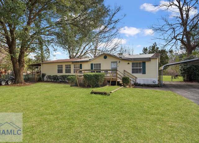 Property at 99 Court Dr, Midway, GA 31320, 3 beds, 2 baths