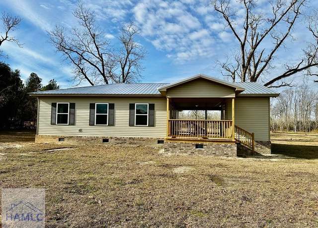 Property at 16833 Highway 169, Glennville, GA 30427, 3 beds, 2 baths