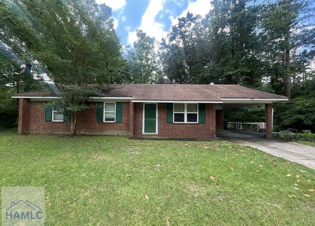 Property at 703 North Main St, Odum, GA 31555, 3 beds, 2 baths