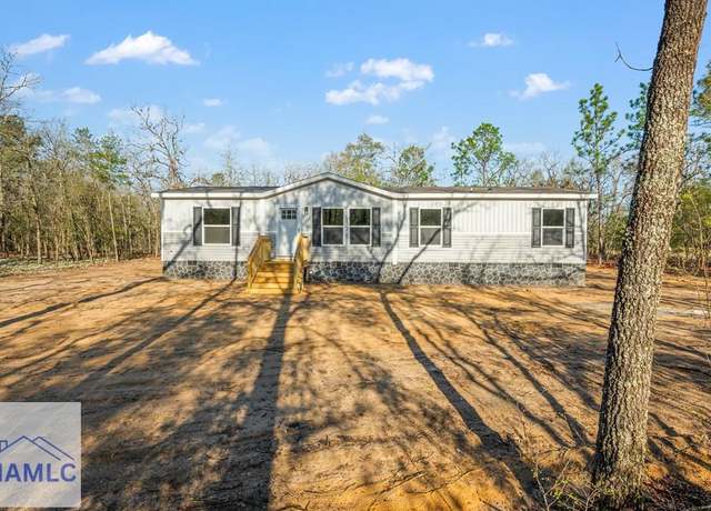 Property at 991 Oak Grove Rd, Glennville, GA 30427, 4 beds, 2 baths