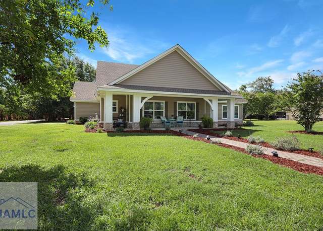 Property at 156 Hannah Dr, Jesup, GA 31546, 3 beds, 2 baths