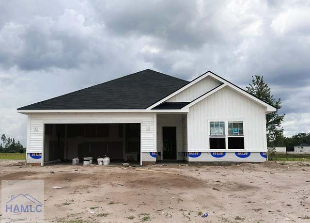 Property at 190 Deer Meadow Way, Allenhurst, GA 31301, 4 beds, 2 baths