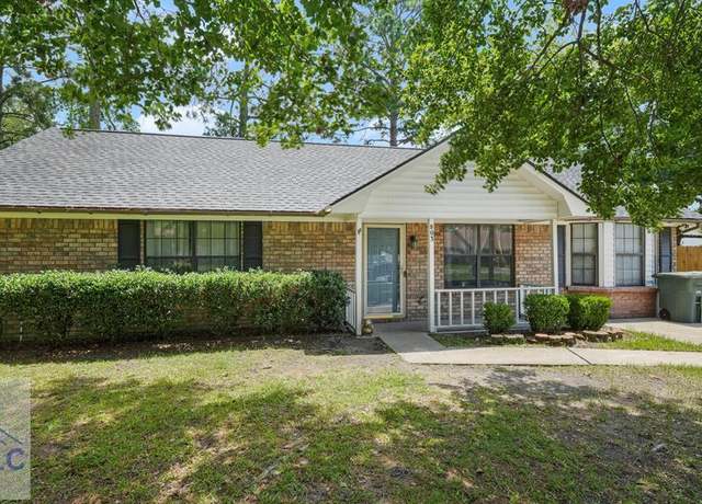 Property at 803 Grove Pl, Hinesville, GA 31313, 3 beds, 2 baths