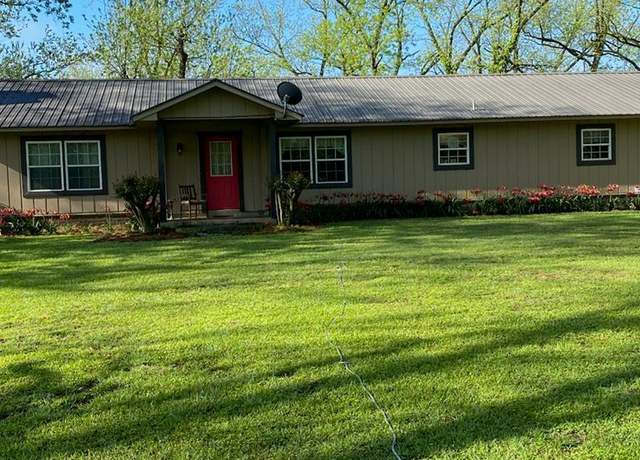 Property at 898 Jim Sapp Rd, Claxton, GA 30417, 3 beds, 3 baths