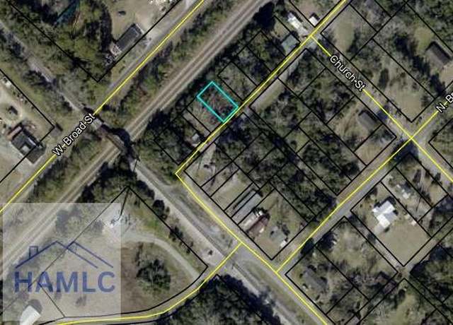 Property at 447 NE Broad St, Jesup, GA 31546