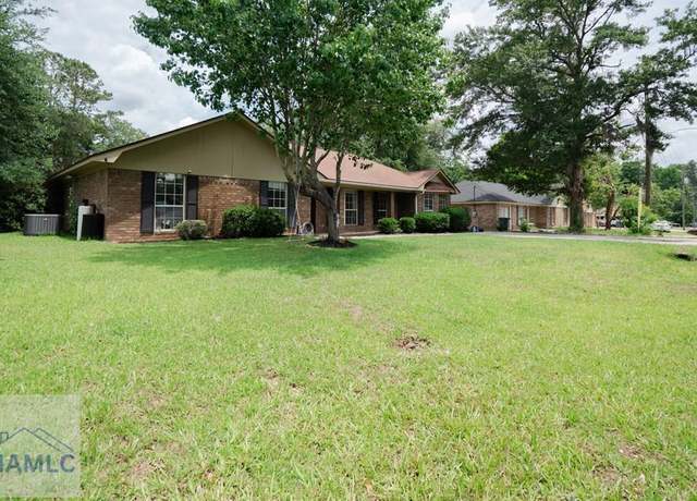 Property at 581 Joseph Martin Rd, Hinesville, GA 31313, 4 beds, 2 baths