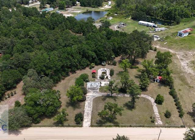 Property at 2710 Beechwood Dr, Jesup, GA 31545
