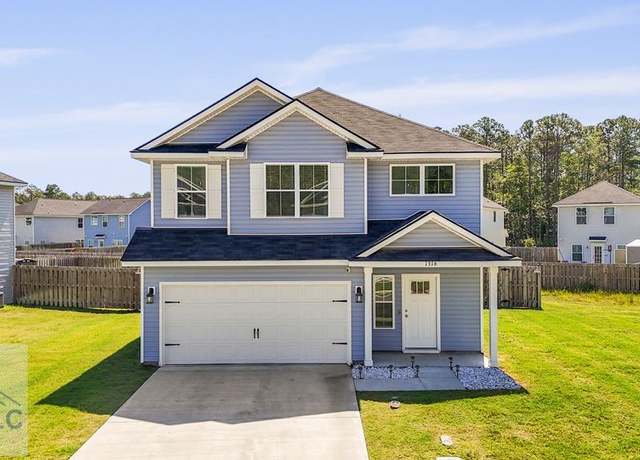 Property at 1316 Grayson Ave, Hinesville, GA 31313, 3 beds, 2.5 baths