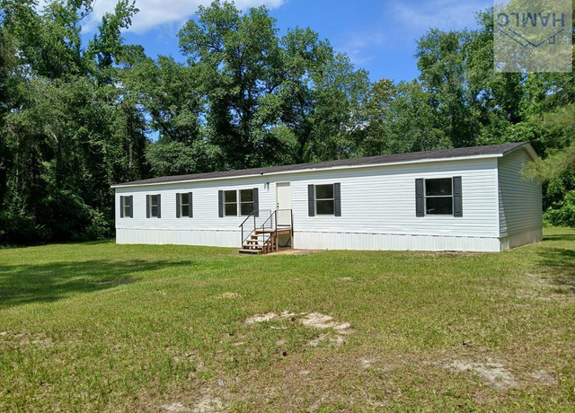 Property at 304 Mt Pleasant Rd, Claxton, GA 30417, 4 beds, 2 baths