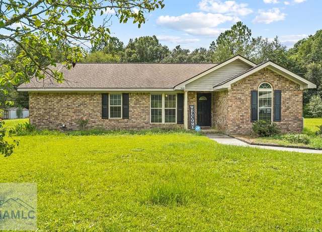 Property at 3010 John Wells Rd, Hinesville, GA 31313, 3 beds, 2 baths