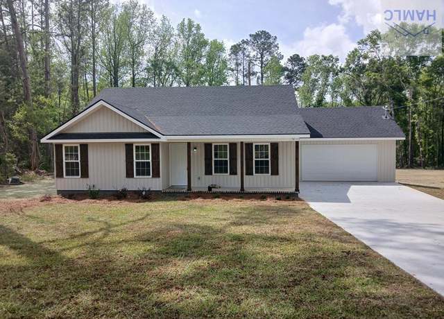 Property at 301 Jay St, Glennville, GA 30427, 3 beds, 2 baths