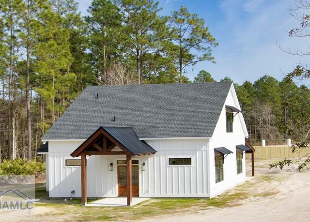 Property at 2903 Highway 301 South, Jesup, GA 31546, 3 beds, 2 baths