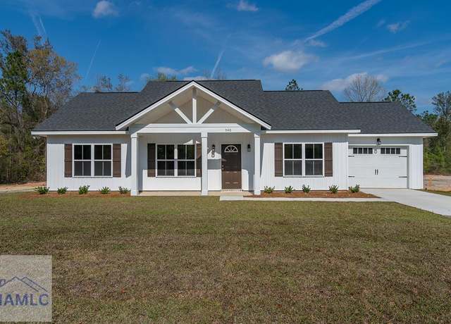 Property at 101 Mangrove Trl, Jesup, GA 31545, 3 beds, 2 baths