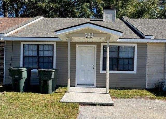Property at 722 Sharon St, Hinesville, GA 31313, 3 beds, 1 bath