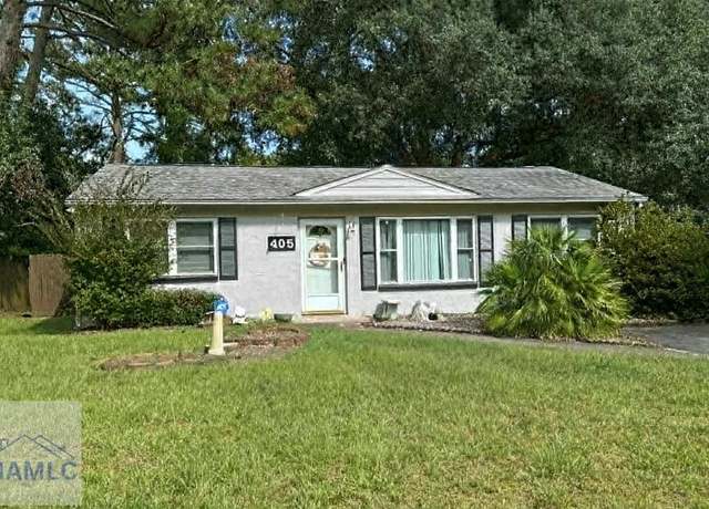 Property at 405 Patton Rd, Hinesville, GA 31313, 3 beds, 2 baths