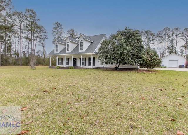 Property at 876 Old Darien Hwy, Riceboro, GA 31323, 4 beds, 3 baths