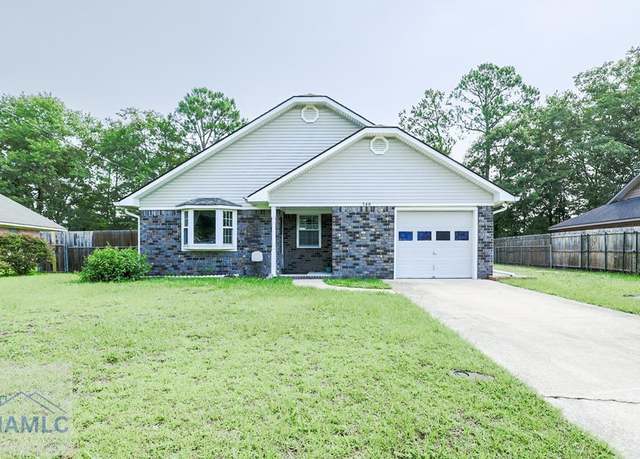 Property at 740 Robin Hood Dr, Hinesville, GA 31313, 3 beds, 2 baths