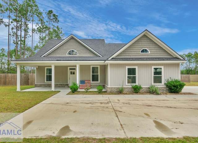 Property at 304 Peewee Road Dr SE, Ludowici, GA 31316, 4 beds, 2.5 baths