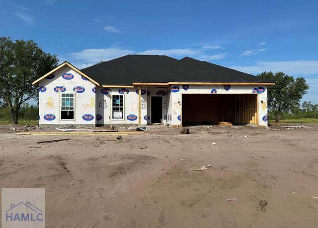 Property at 321 Deer Meadow Way, Allenhurst, GA 31301, 4 beds, 2 baths