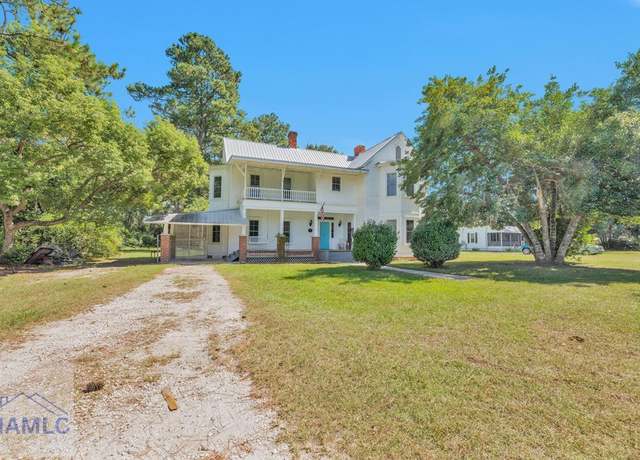 Property at 117 Mcqueen Street St SW, Ludowici, GA 31316, 4 beds, 2 baths